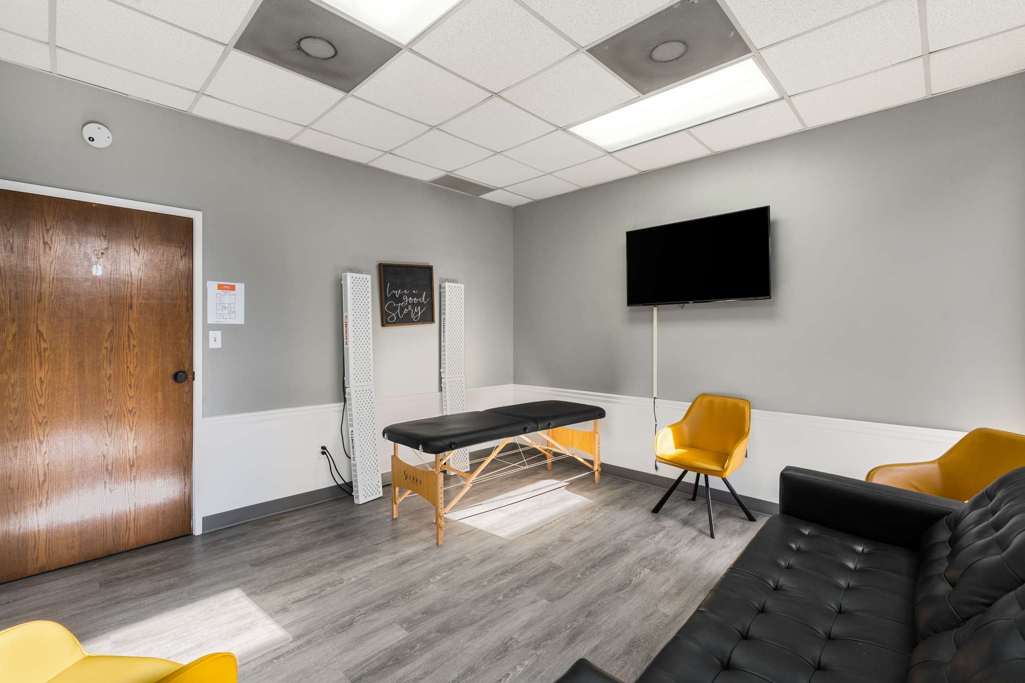 Treatment room.